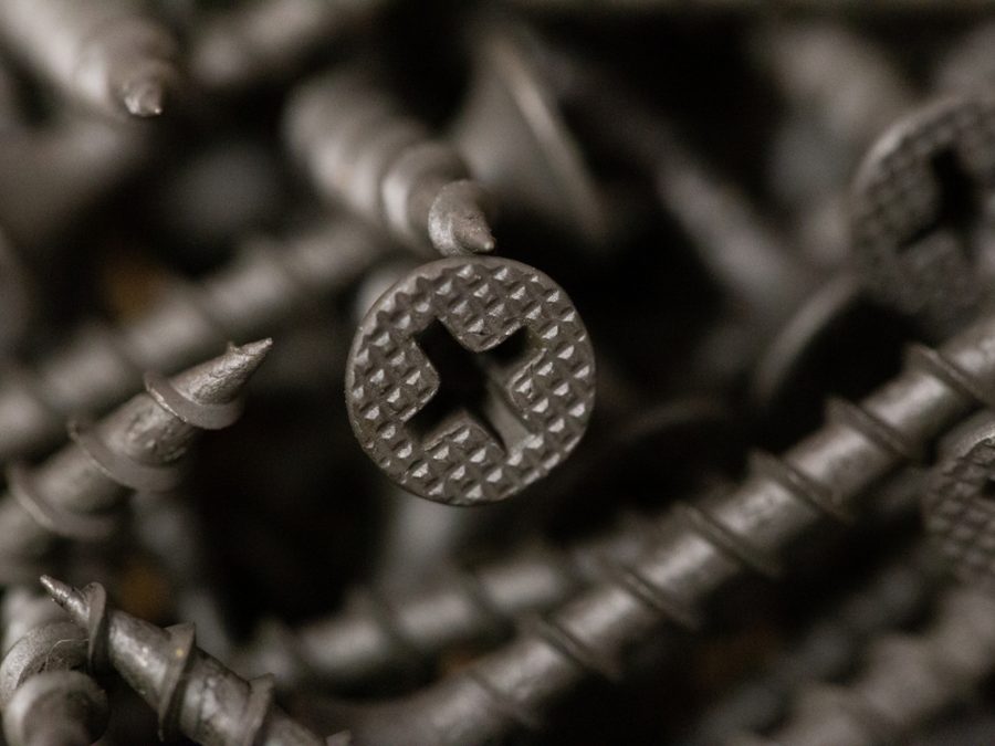 Tornillos y bulones
